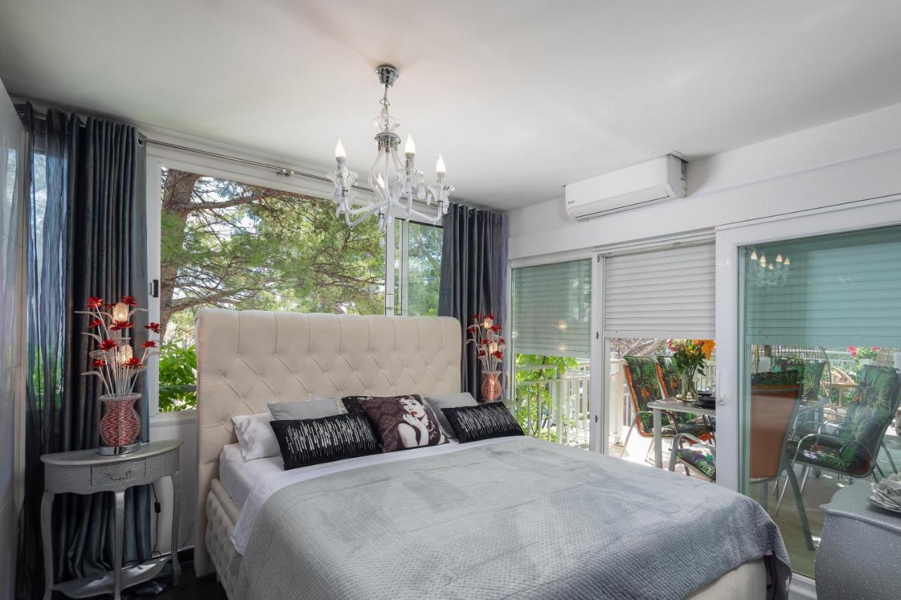 Beachfront Apartment Romilda Макарска Екстериор снимка