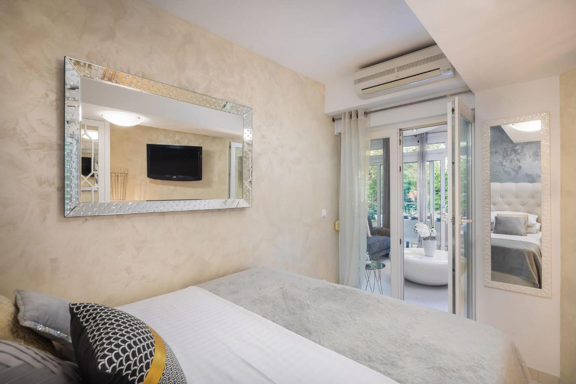 Beachfront Apartment Romilda Макарска Екстериор снимка