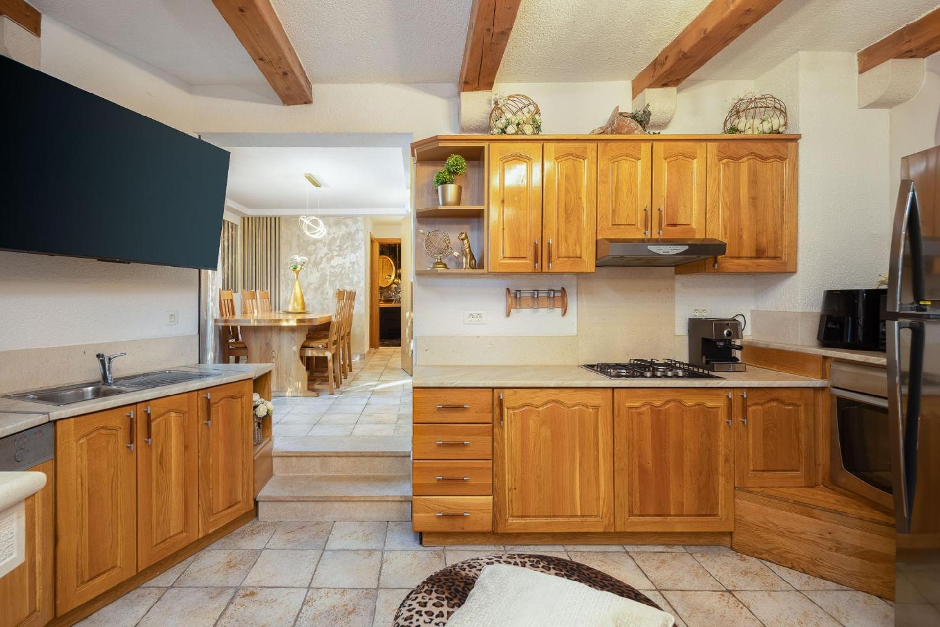 Beachfront Apartment Romilda Макарска Екстериор снимка